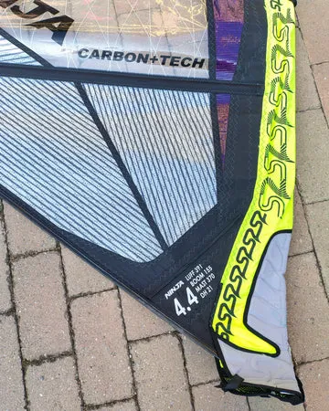 S2 Maui Ninja 4.4 vela windsurf usata carbon tech