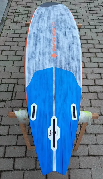 Quatro Pyramid Pro 19 tavola wave 83 lt usata
