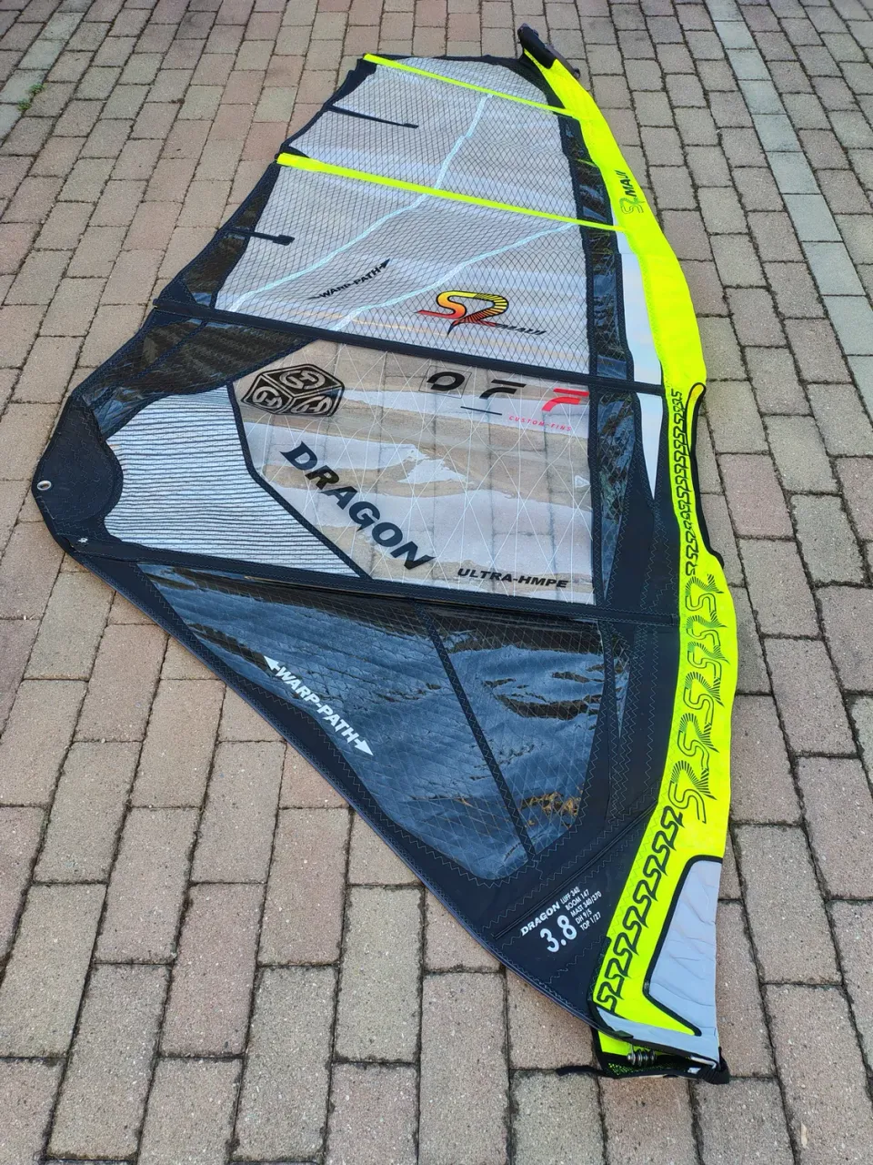S2Maui Dragon vela windsurf 3.8 usata 2025