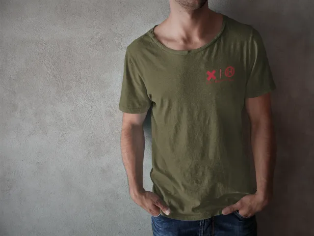 Hatropina Sucks t-shirt uomo verde militare cotone