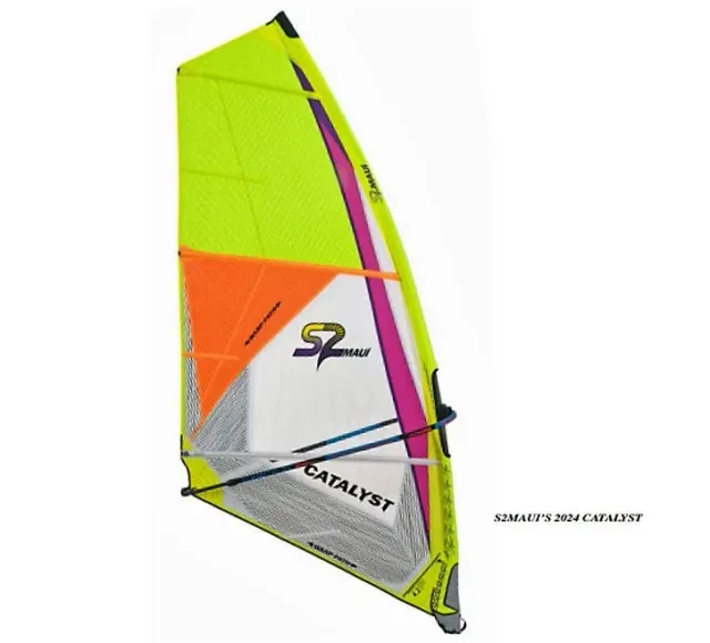 S2Maui Catalyst 2024 vela wave side-offshore