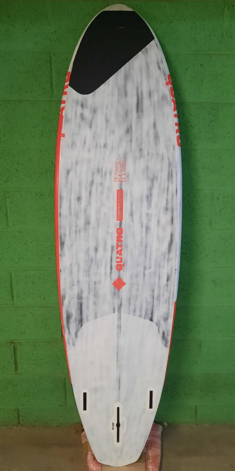 Quatro Super Mini Pro 2020 tavola wave 79 litri usata