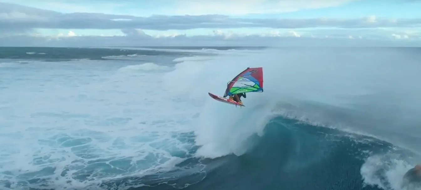 S2Maui Dragon 2020 vela wave leggera Technora