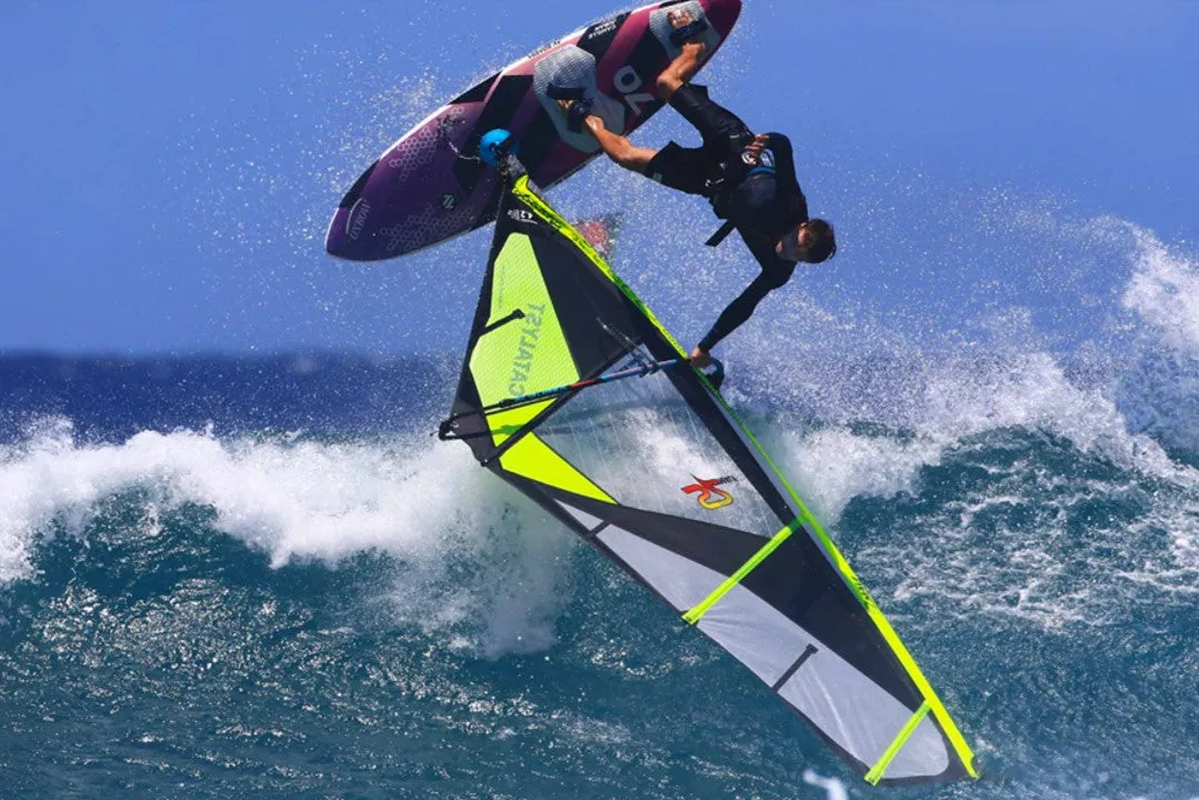 S2Maui Catalyst 2026 ULTRA-HMPE vela wave ultraleggera
