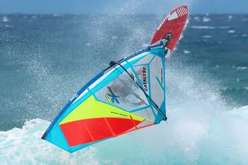 S2Maui Catalyst 2022 vela windsurf wave 3 stecche
