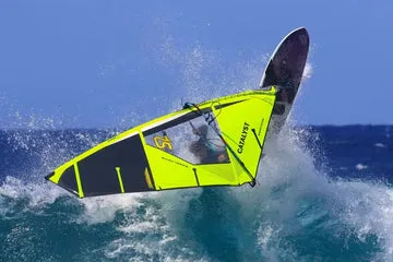 S2 Maui Catalyst 2026 vela windsurf Ultra-HMPE leggera