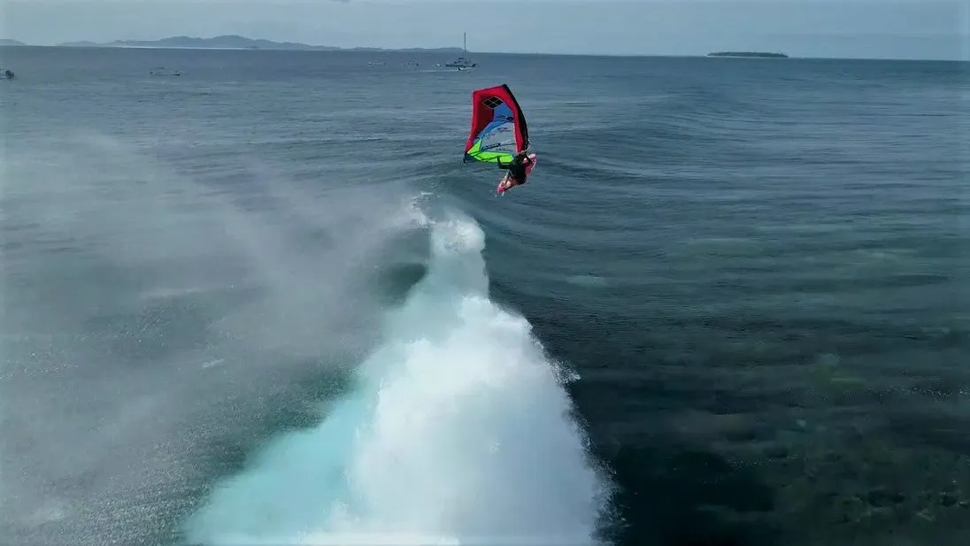 S2Maui Catalyst 2020 vela wave 3 stecche side-shore