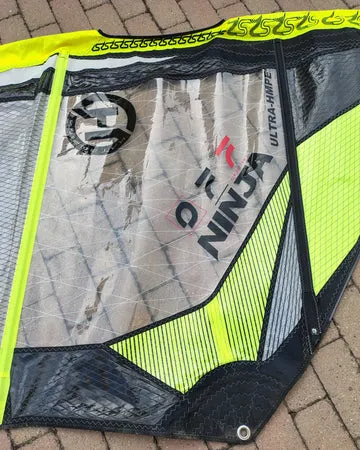 S2Maui Ninja Ultra-HMPE vela windsurf 5.2 2026 usata