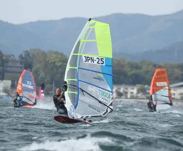 S2Maui Venom 2021 vela race slalom performante
