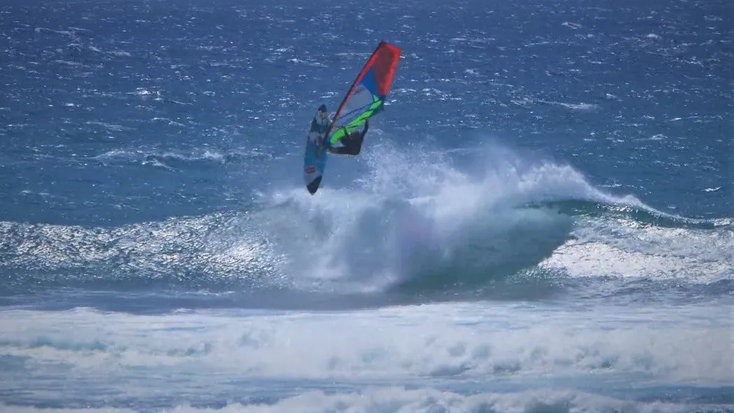S2Maui Dualist 2020 vela windsurf wave 2 stecche