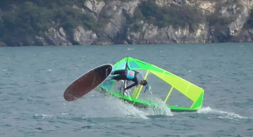 S2Maui Ninja 2021 vela windsurf freestyle foil