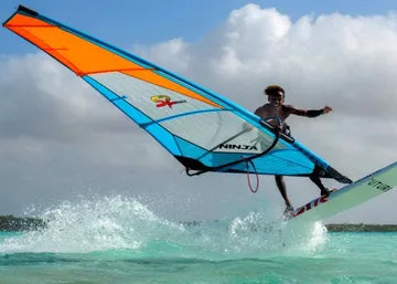 S2Maui Ninja 2025 Carbon+Tech Special Edition vela