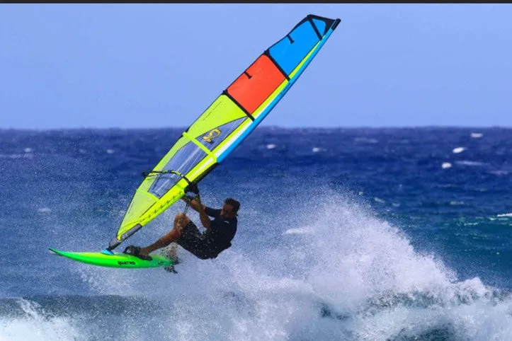 S2Maui Alchemy 2027 Carbon Tech vela wave windsurf