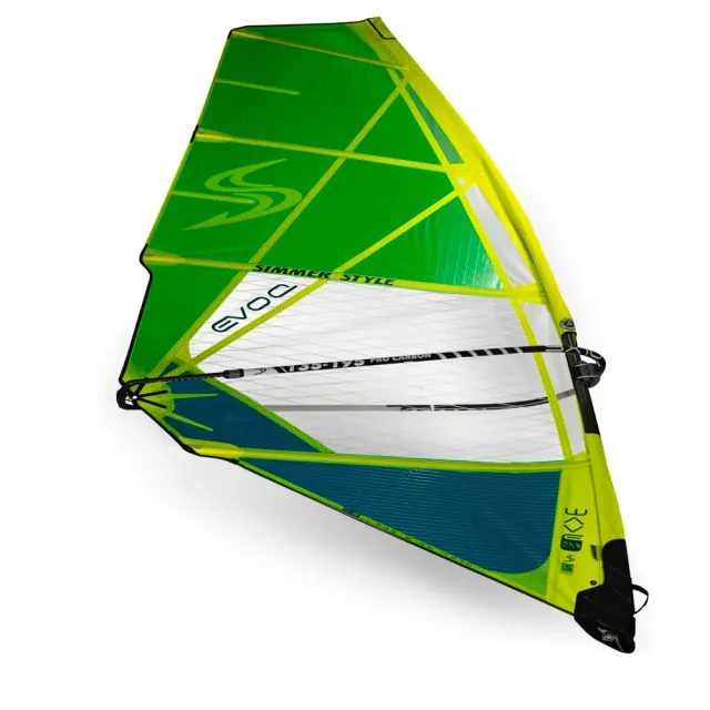 Simmer Style Evoq vela wave leggera manovra