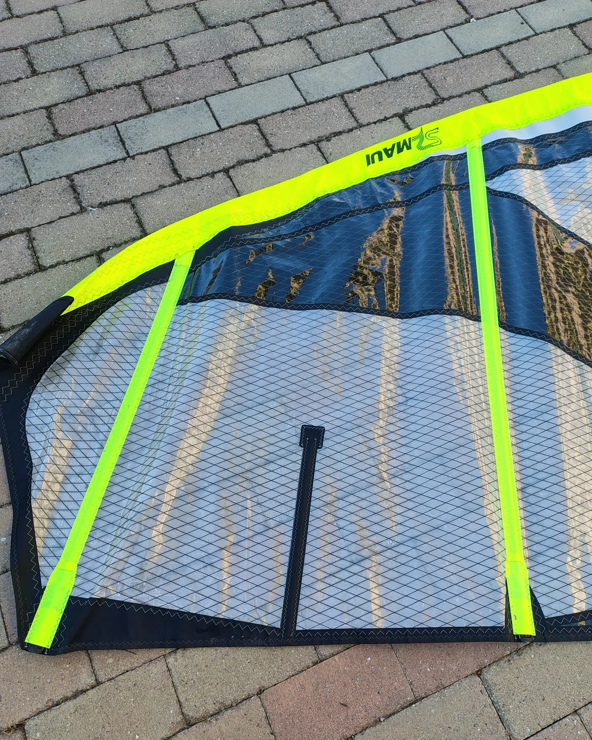 S2Maui Dragon Ultra-HMPE vela windsurf 4.6 usata