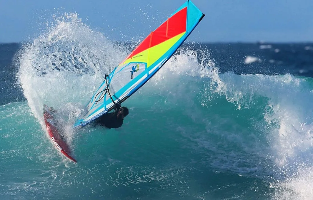 S2Maui Catalyst 2022 vela wave 3 stecche