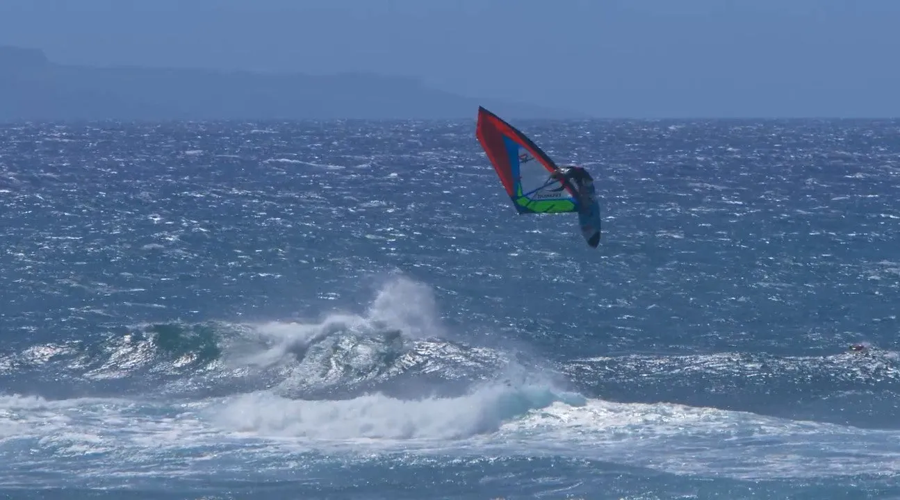 S2Maui Dualist 2020 vela windsurf wave 2 stecche