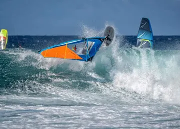 S2Maui Catalyst 2025 vela windsurf wave carbon tech