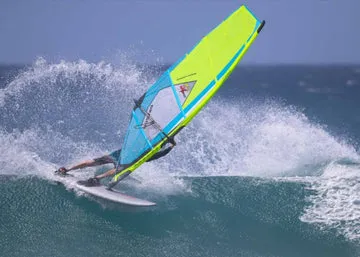S2Maui Dragon 2025 Carbon+Tech vela wave