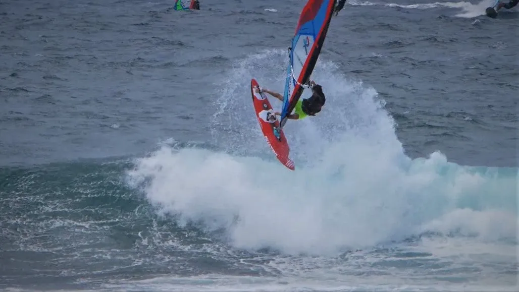 S2Maui Catalyst 2020 vela wave 3 stecche side-shore
