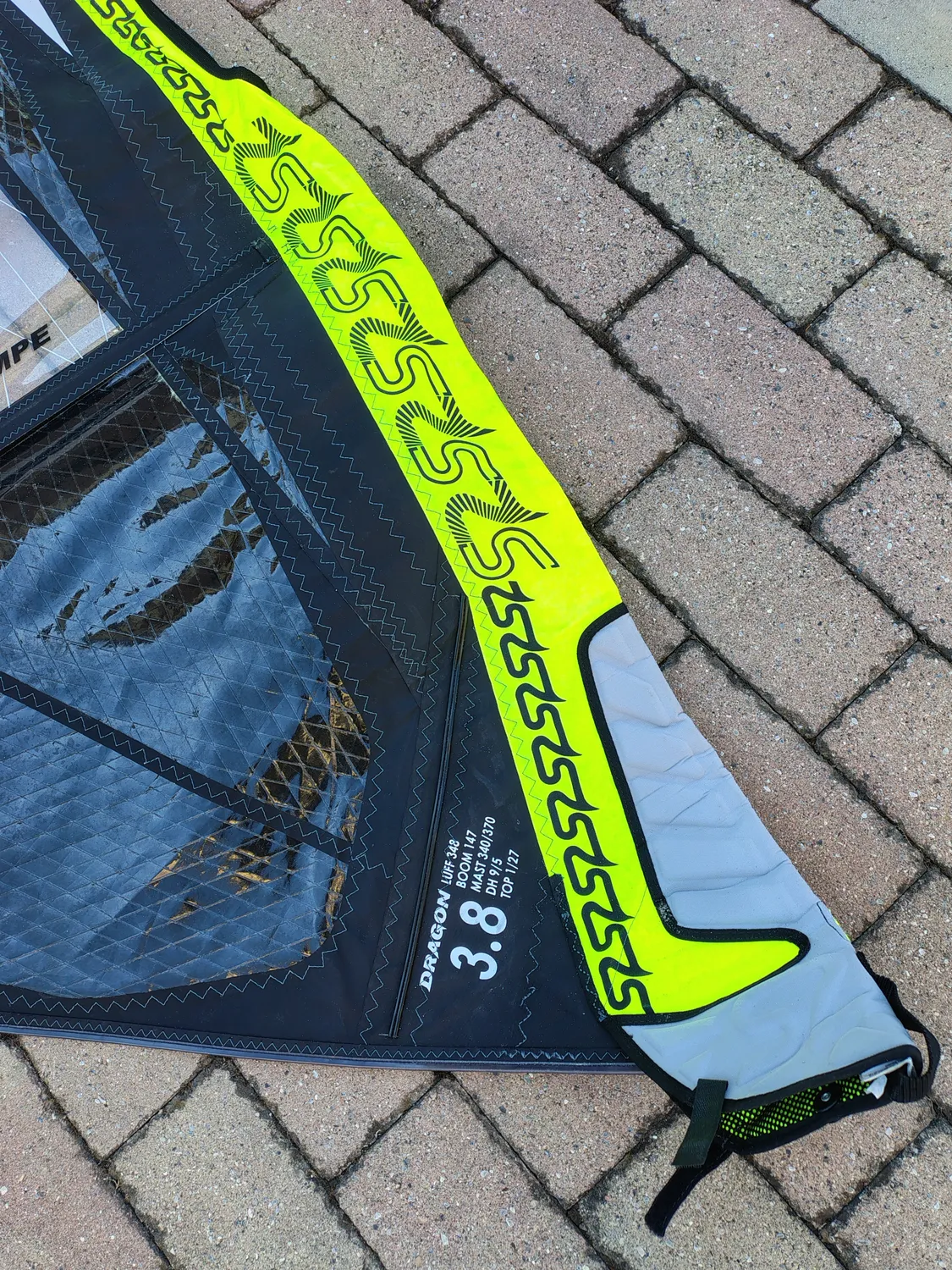 S2Maui Dragon vela windsurf 3.8 usata 2025