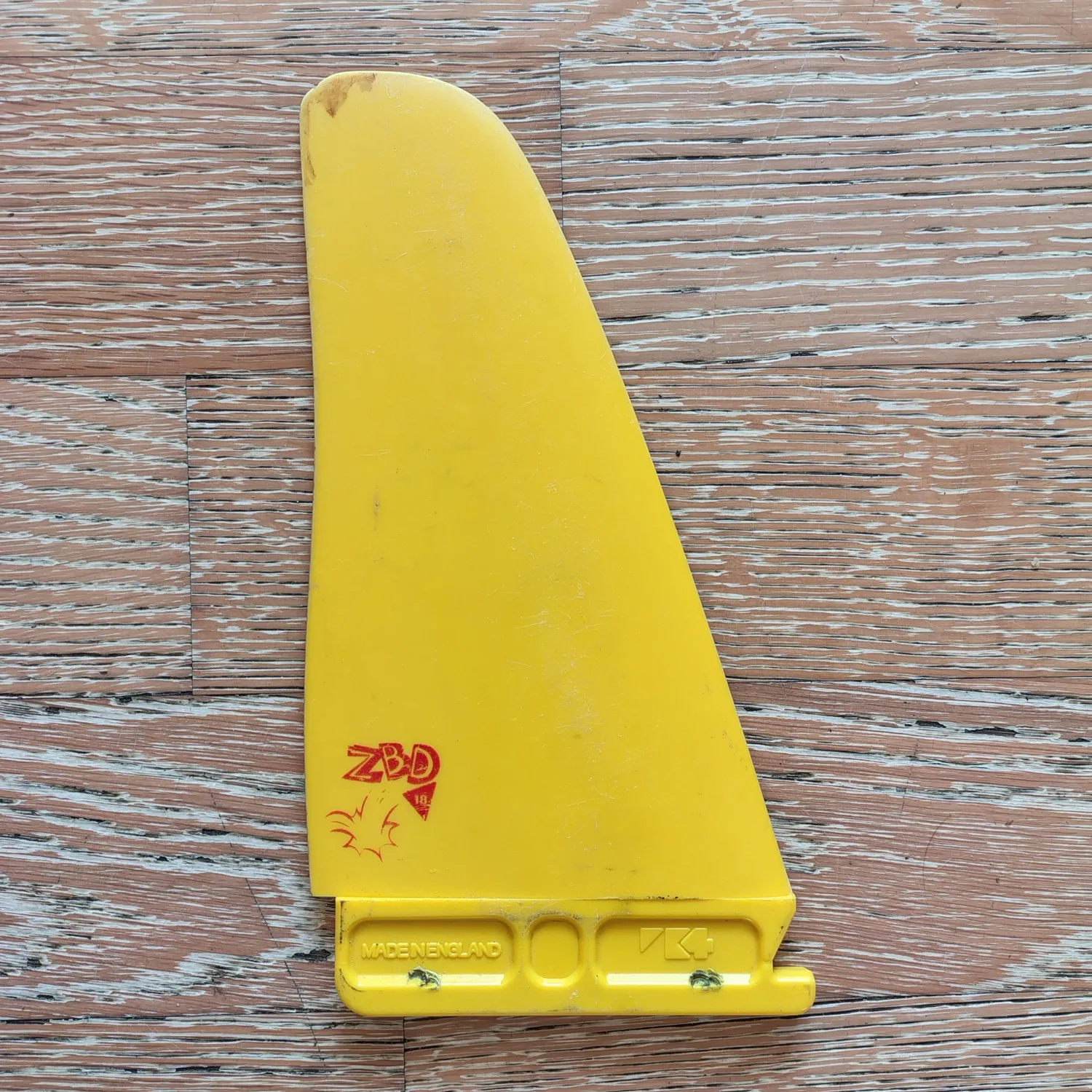K4 ZBD 18cm pinna windsurf SlotBox usata
